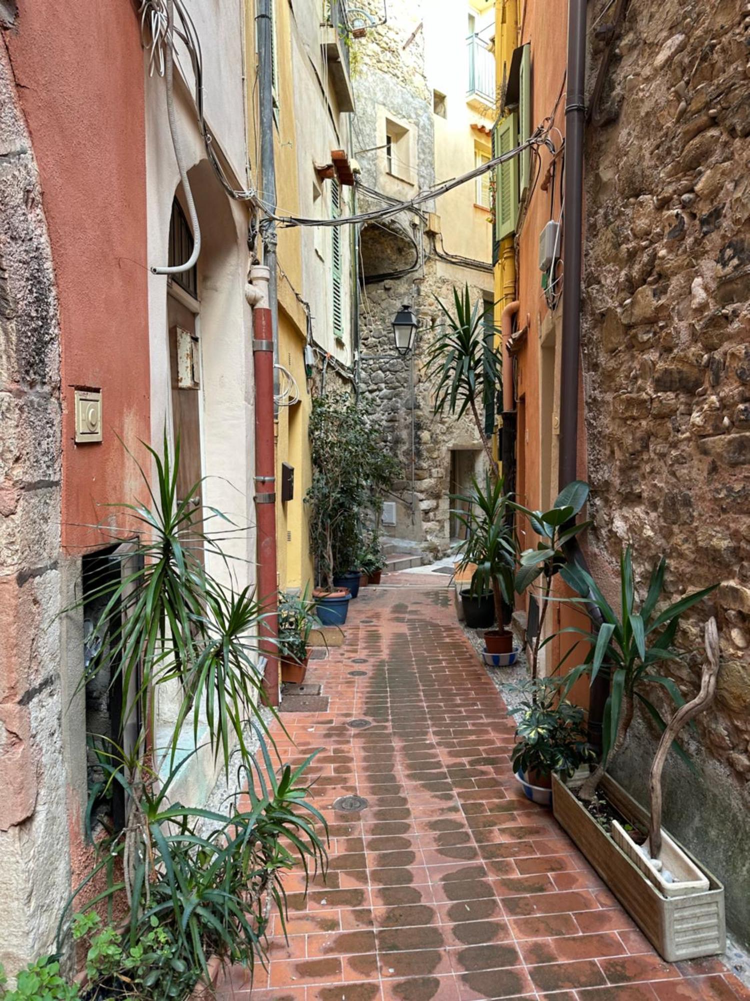 Capodanna, A Deux Pas Des Plages Au Coeur De La Vieille Ville Menton Exterior photo