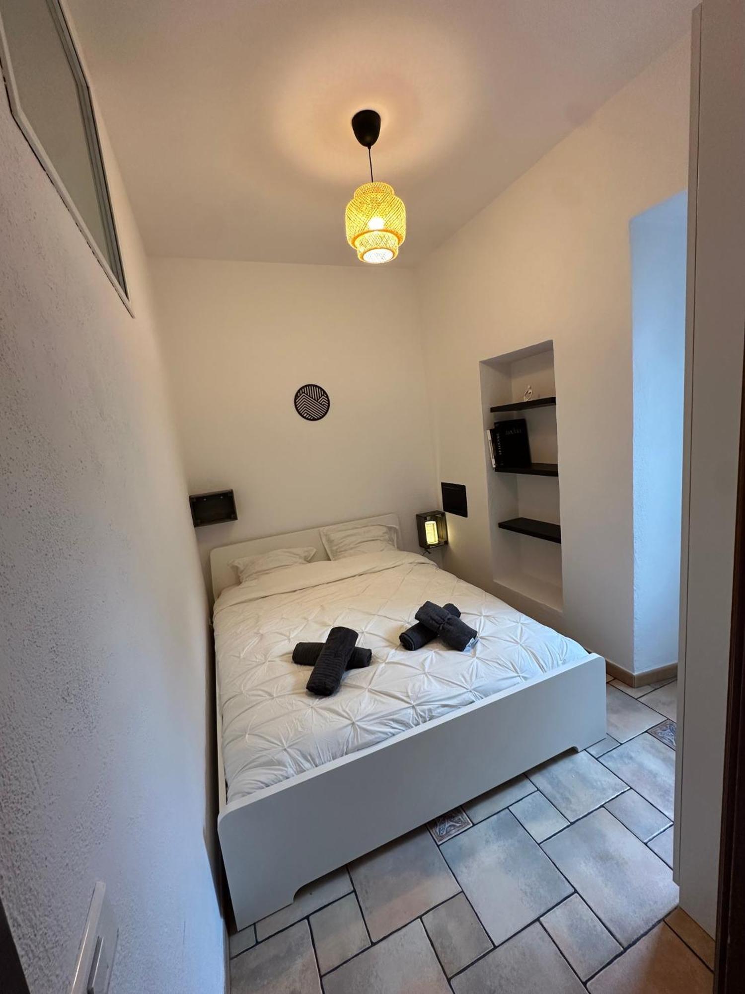 Capodanna, A Deux Pas Des Plages Au Coeur De La Vieille Ville Menton Exterior photo