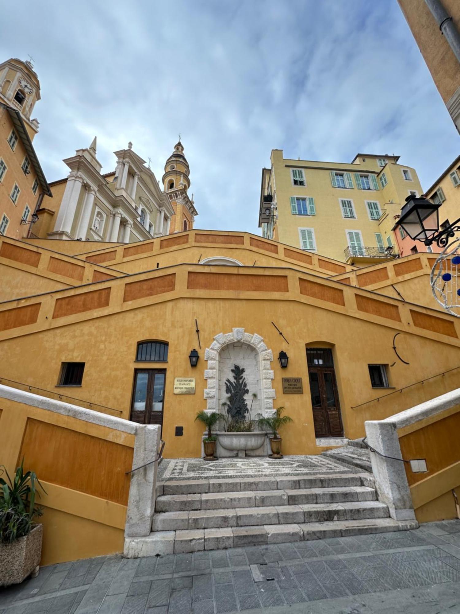 Capodanna, A Deux Pas Des Plages Au Coeur De La Vieille Ville Menton Exterior photo